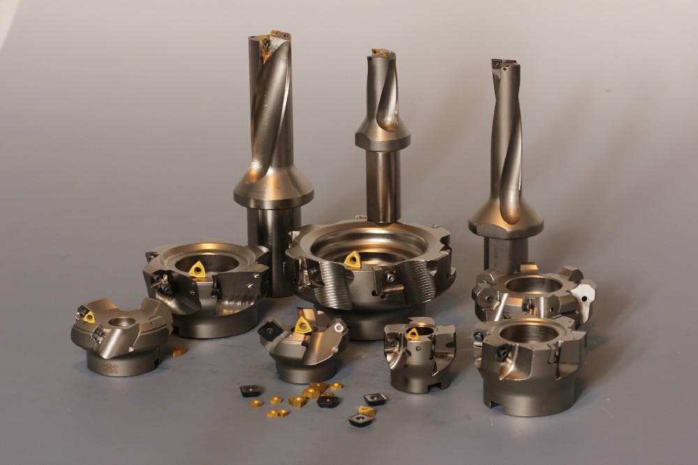 简析数控机床刀具选择和合理使用